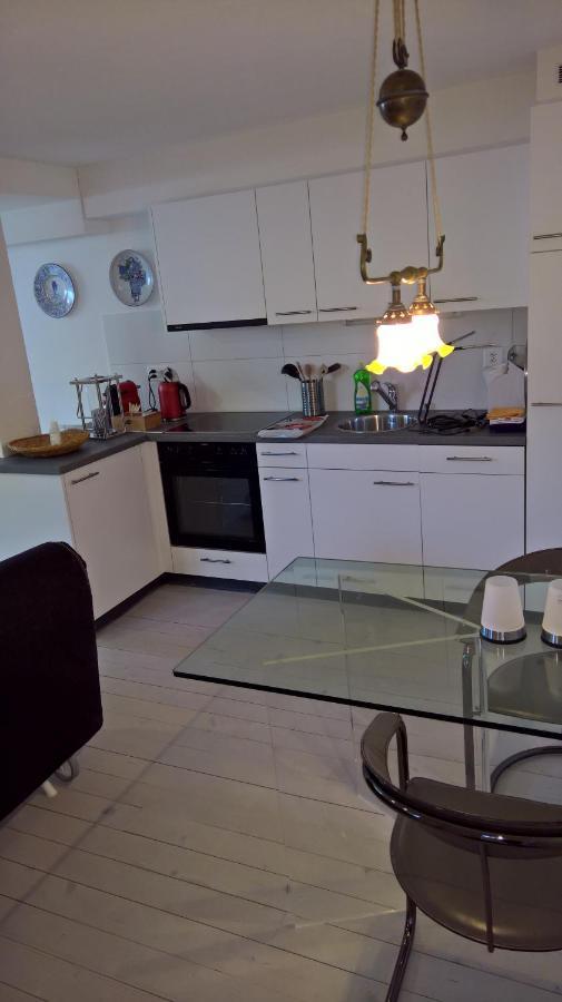 Swiss Borzoi House Bed & Breakfast Vully-les-Lacs Eksteriør bilde